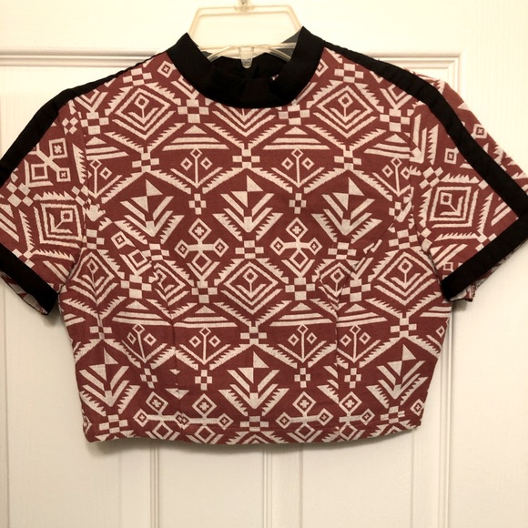 Tops - Tribal Print Open Back Crop Top